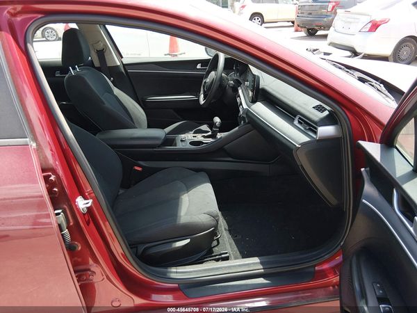 2021 KIA K5 LXS