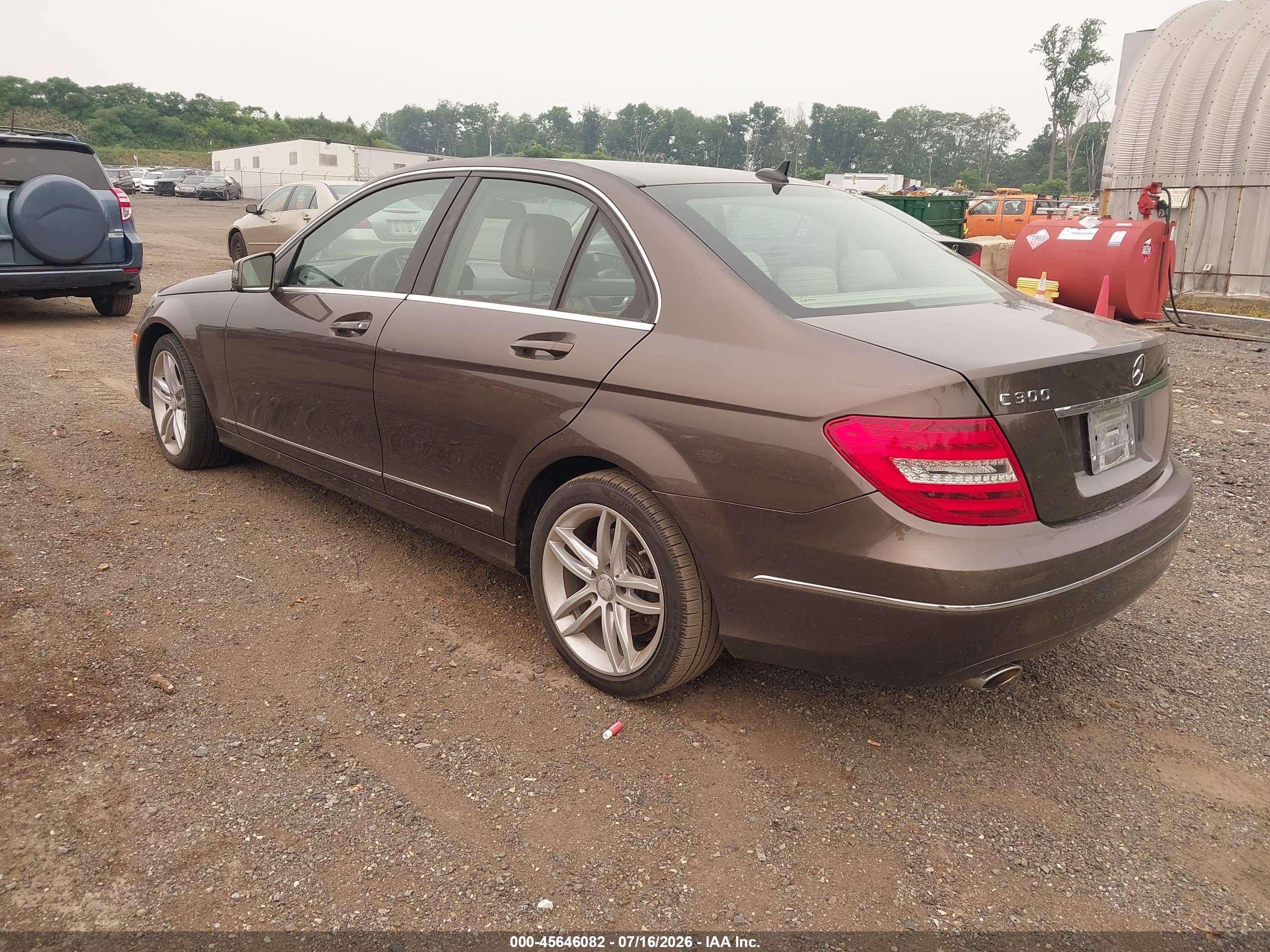 2013 MERCEDES-BENZ C 300 LUXURY 4MATIC