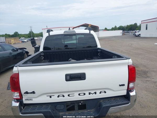 2022 TOYOTA TACOMA SR5 V6