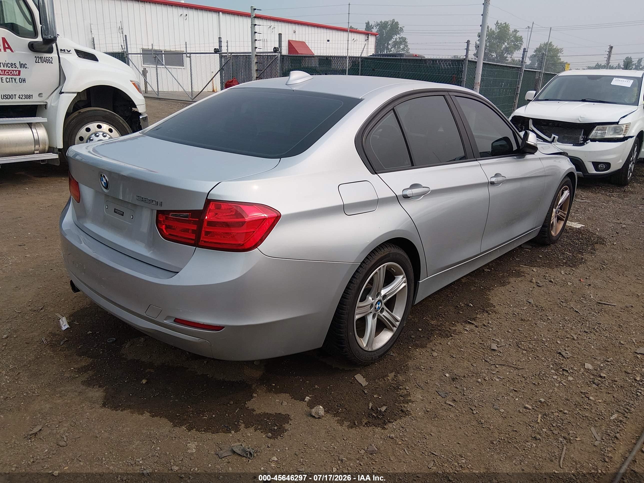 2014 BMW 320I SA
