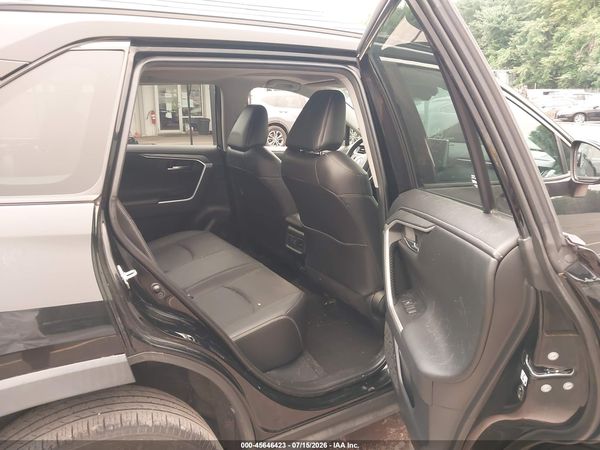 2020 TOYOTA RAV4 LIMITED