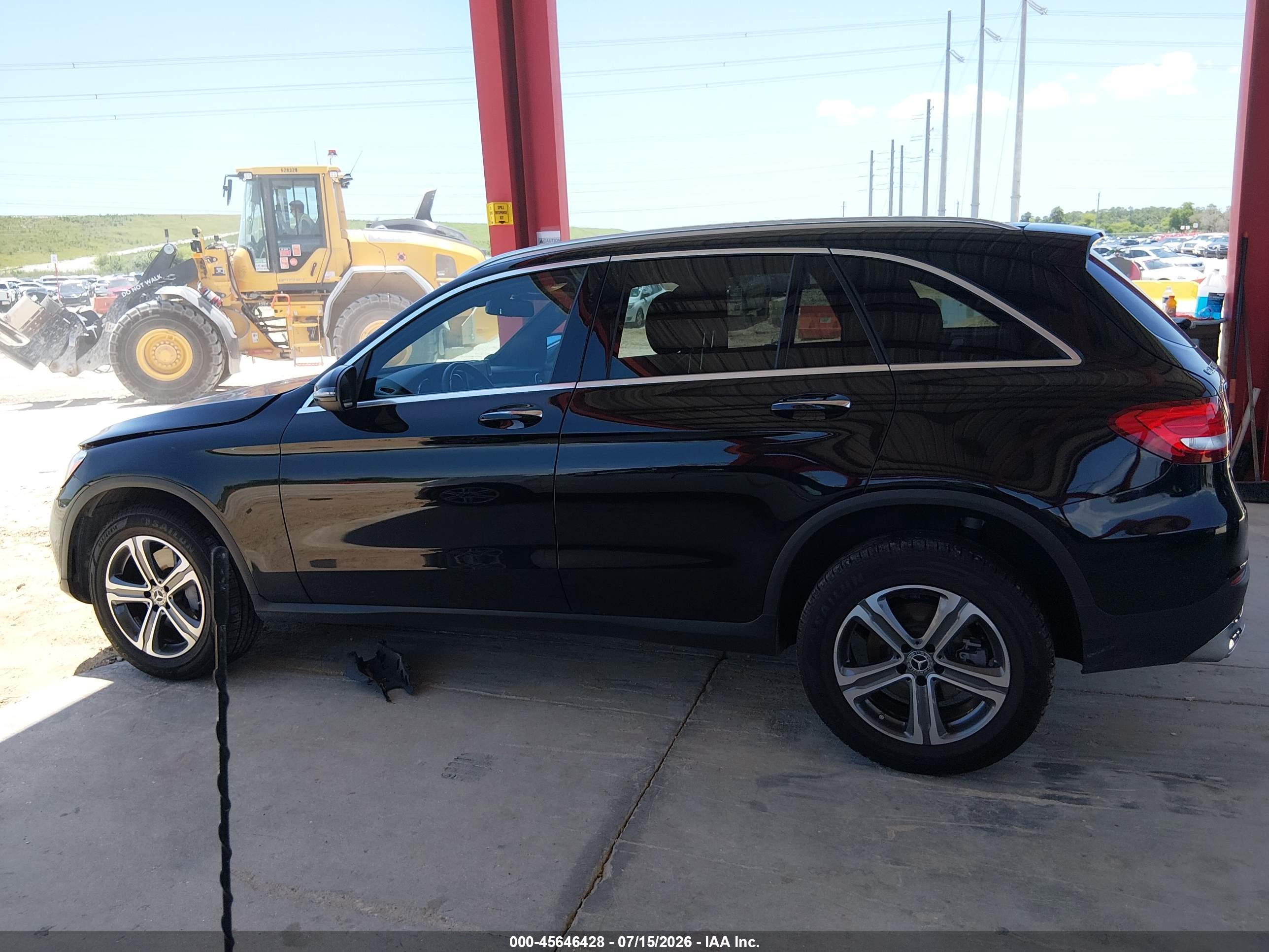 2019 MERCEDES-BENZ GLC 300 GLC300
