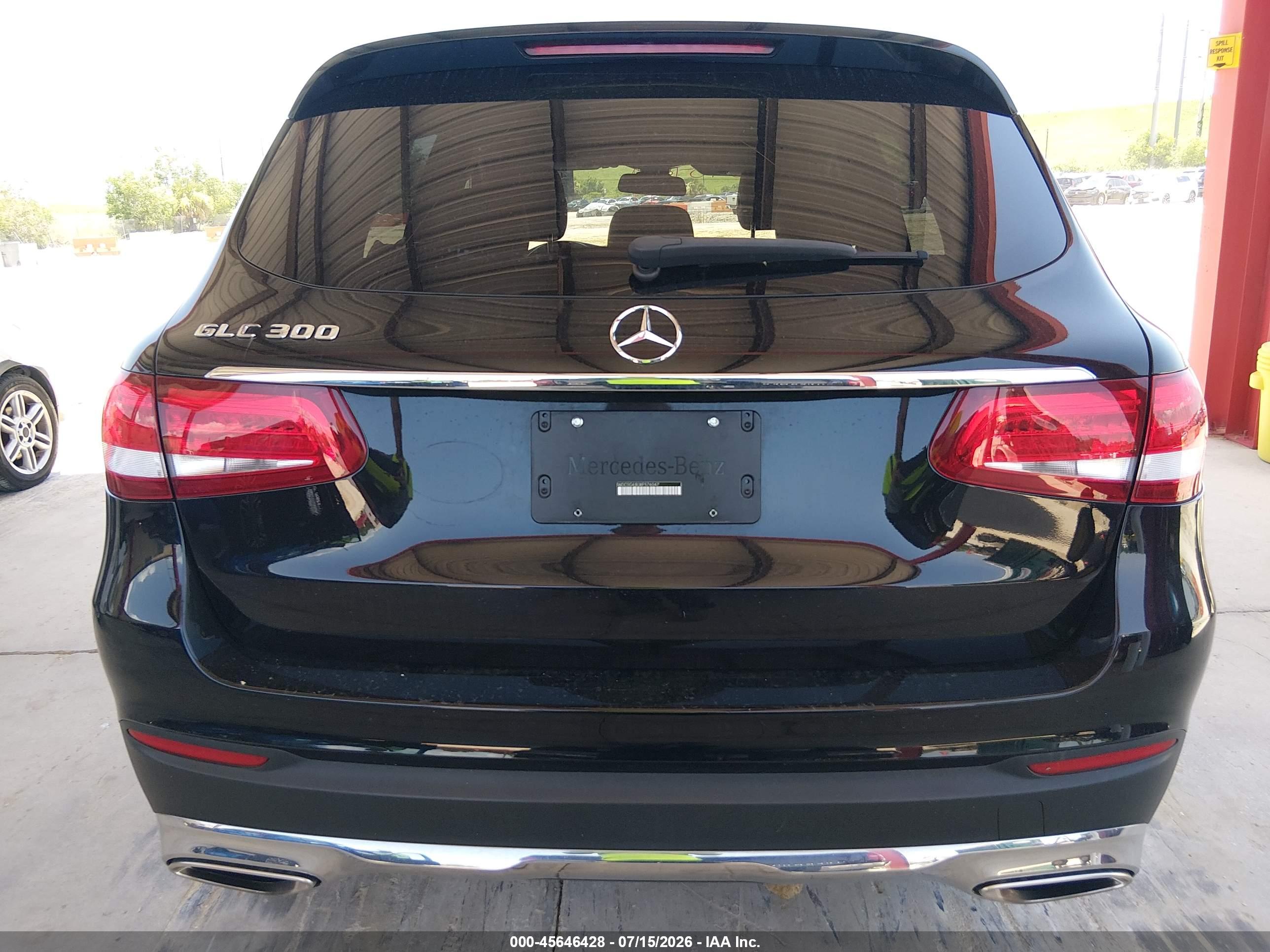 2019 MERCEDES-BENZ GLC 300 GLC300