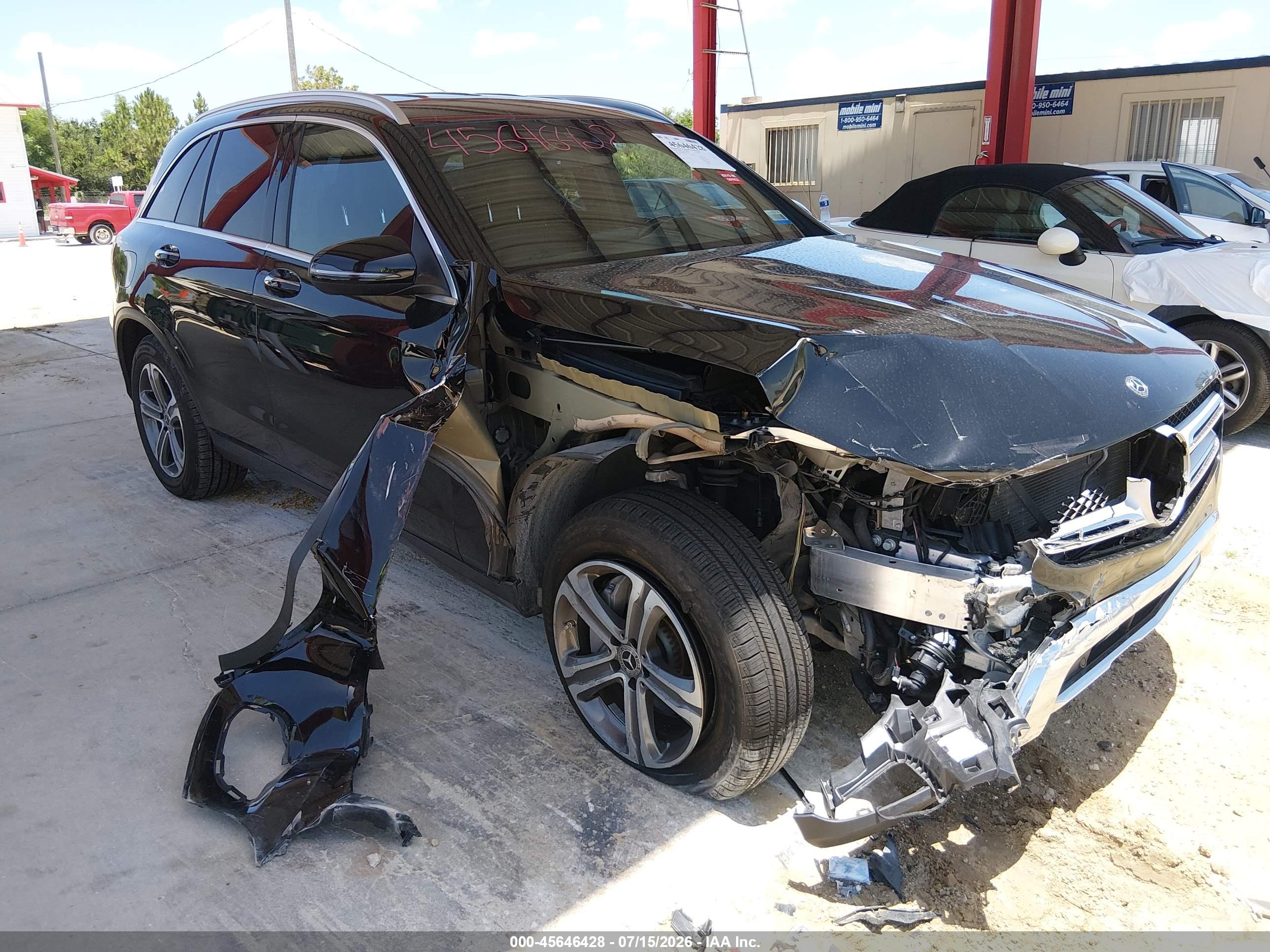 2019 MERCEDES-BENZ GLC 300 GLC300