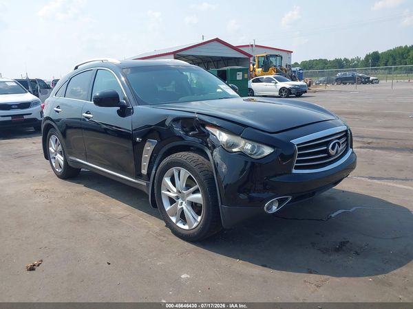 2016 INFINITI QX70
