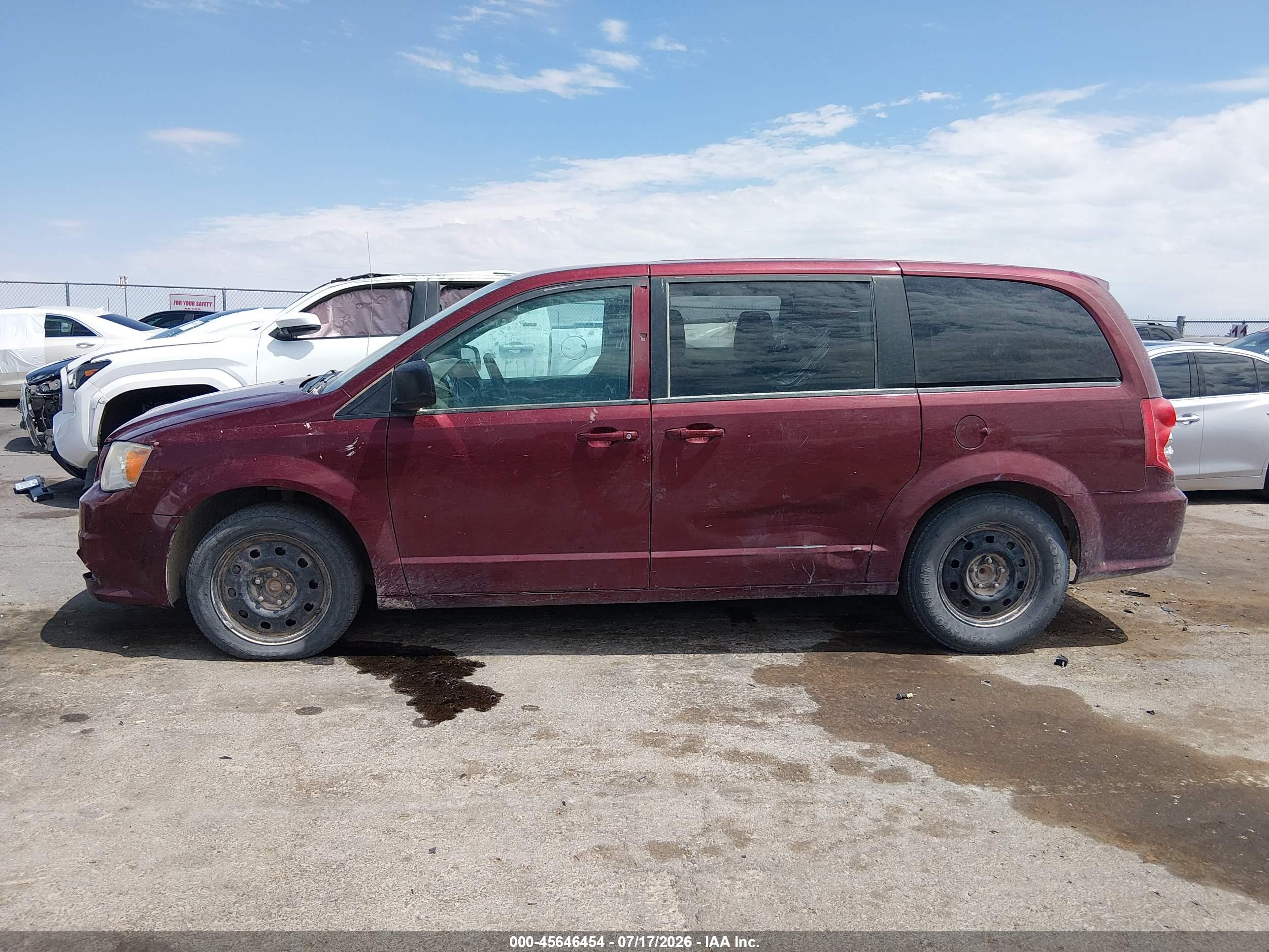 2018 DODGE GRAND CARAVAN SE