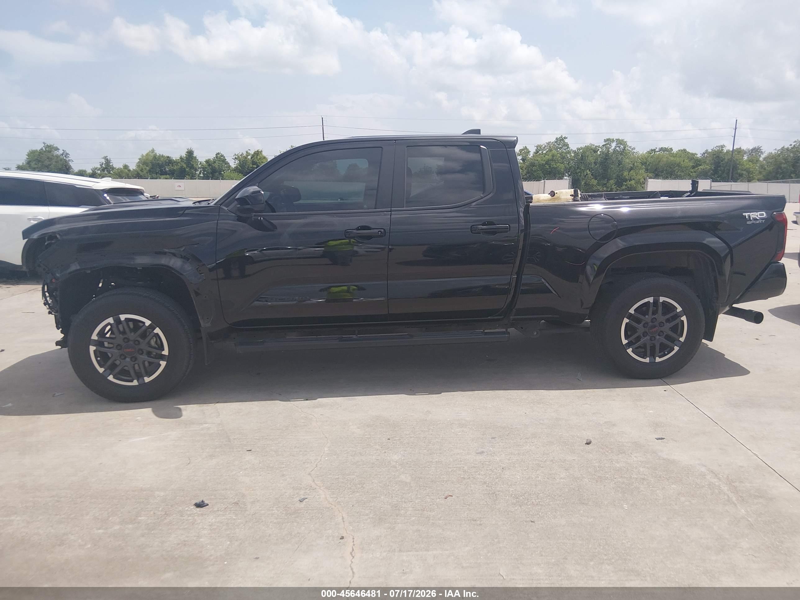 2024 TOYOTA TACOMA TRD SPORT