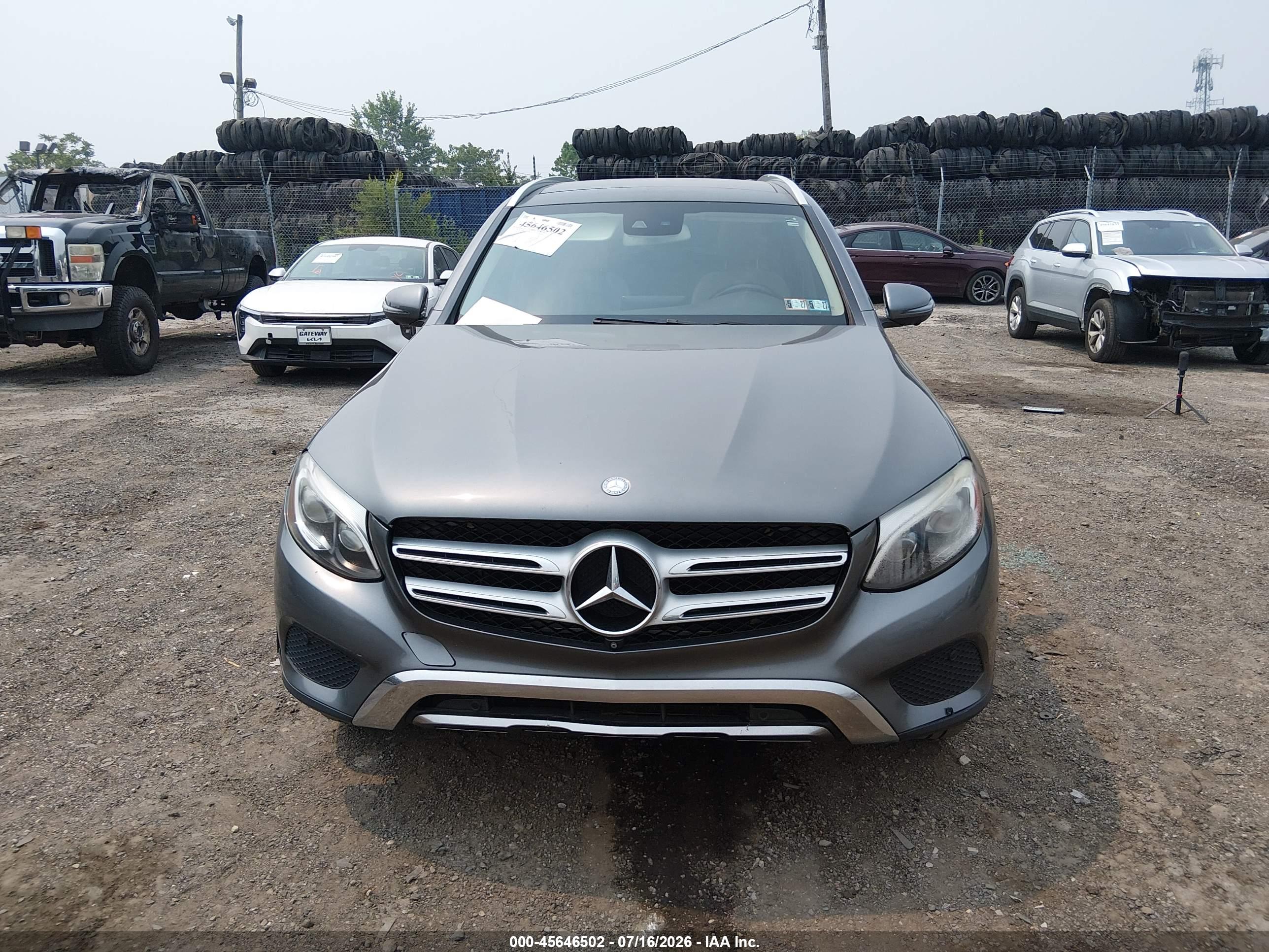 2016 MERCEDES-BENZ GLC 300 4MATIC
