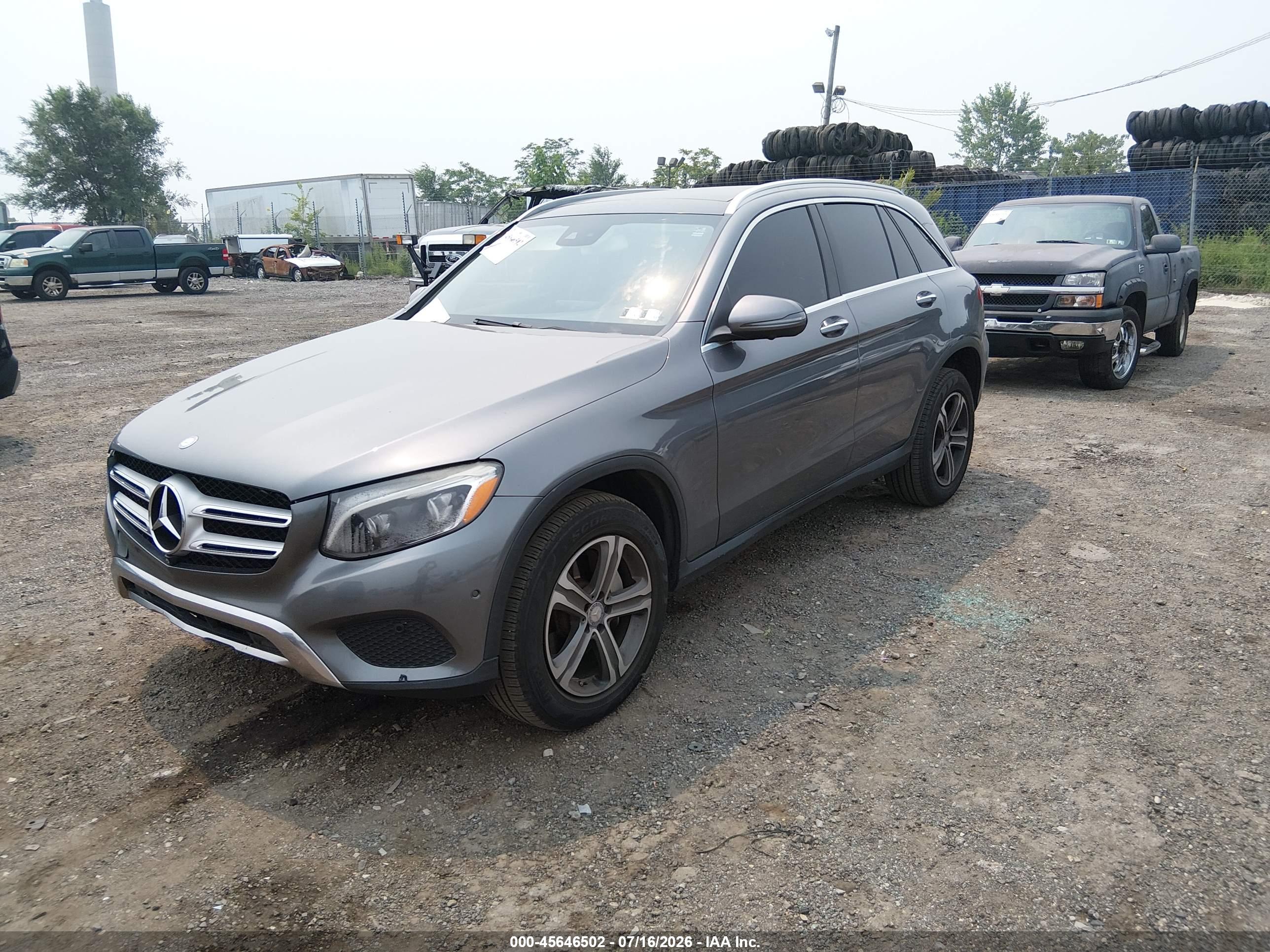 2016 MERCEDES-BENZ GLC 300 4MATIC