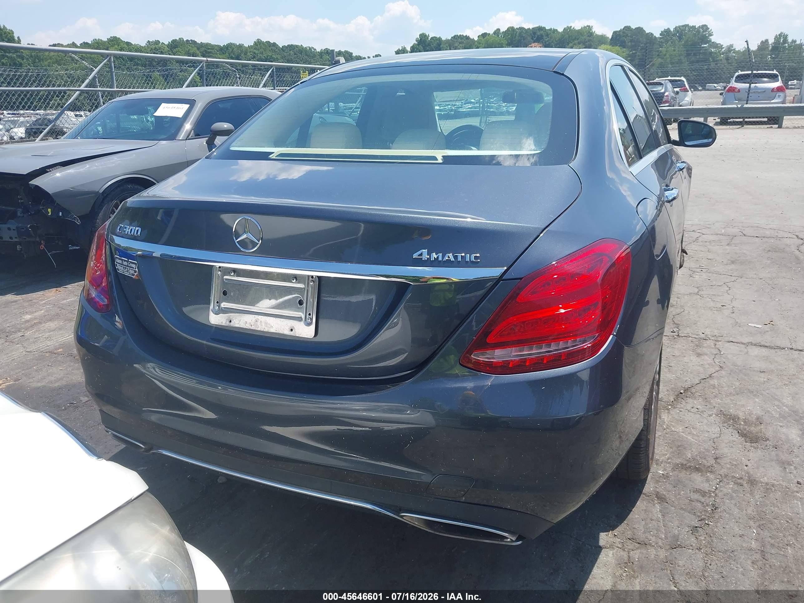 2015 MERCEDES-BENZ C 300 LUXURY 4MATIC