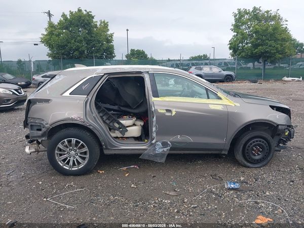2017 CADILLAC XT5 LUXURY