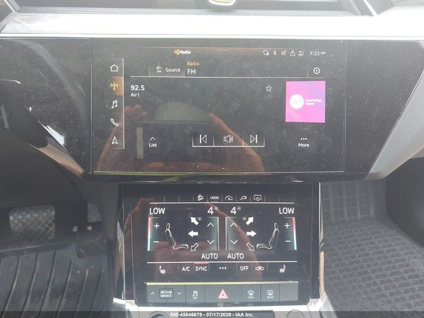 2021 AUDI E-TRON PREMIUM QUATTRO