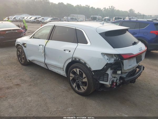 2021 AUDI E-TRON PREMIUM QUATTRO