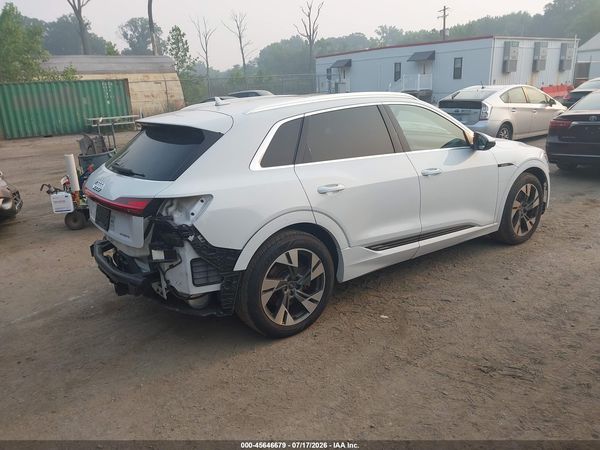 2021 AUDI E-TRON PREMIUM QUATTRO
