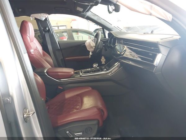 2022 AUDI SQ7