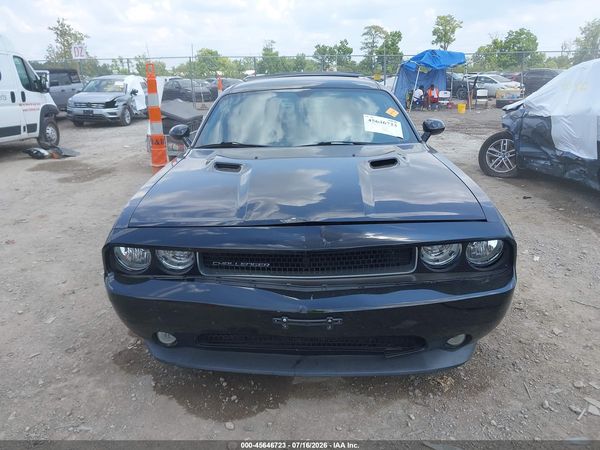 2014 DODGE CHALLENGER SXT PLUS
