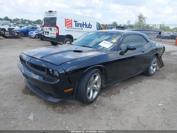 2014 DODGE CHALLENGER SXT PLUS