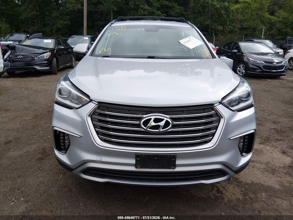 2018 HYUNDAI SANTA FE SE