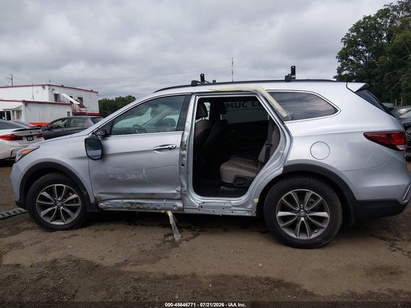 2018 HYUNDAI SANTA FE SE