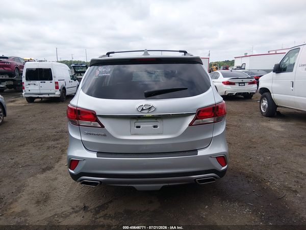 2018 HYUNDAI SANTA FE SE