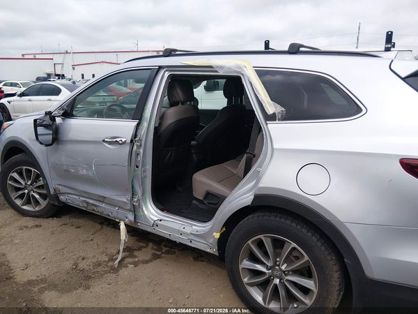 2018 HYUNDAI SANTA FE SE