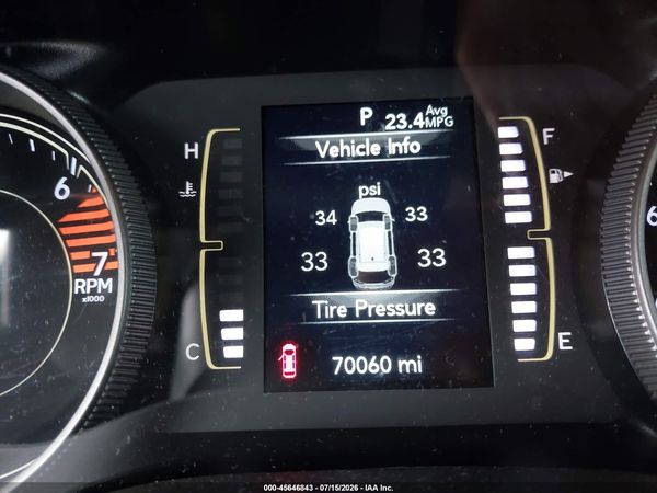 2019 JEEP CHEROKEE LATITUDE 4X4
