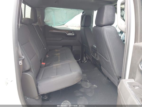 2025 CHEVROLET SILVERADO 1500 4WD  STANDARD BED LT — I8