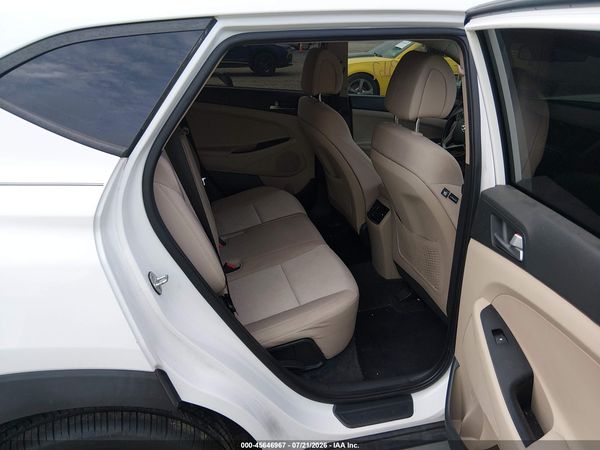 2017 HYUNDAI TUCSON SPORT