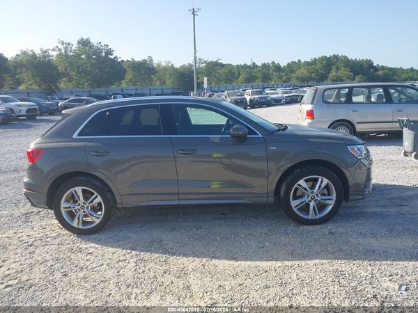 2022 AUDI Q3