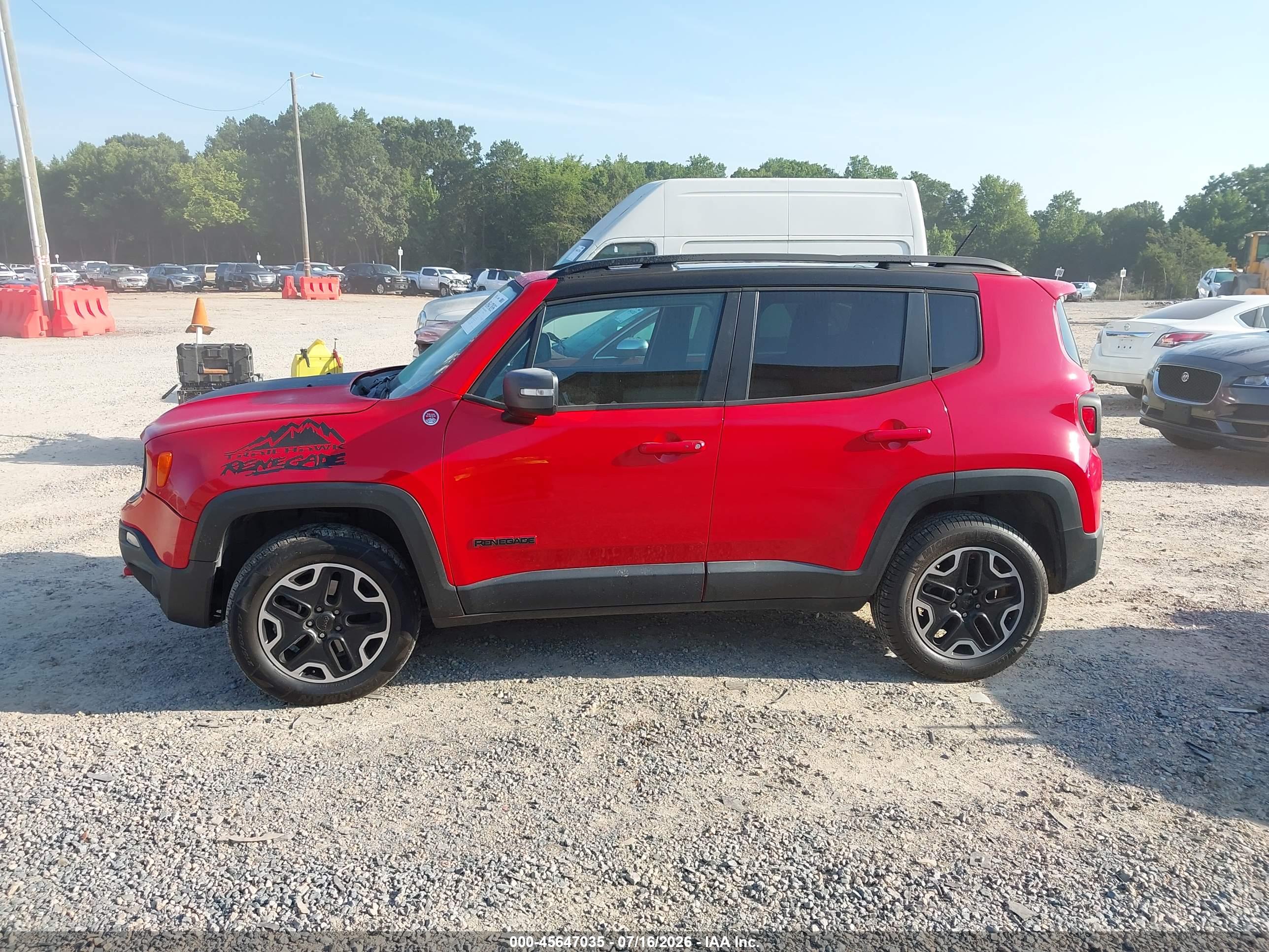 2016 JEEP RENEGADE TRAILHAWK