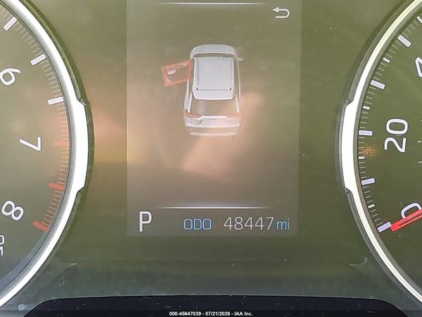 2020 TOYOTA RAV4 XLE