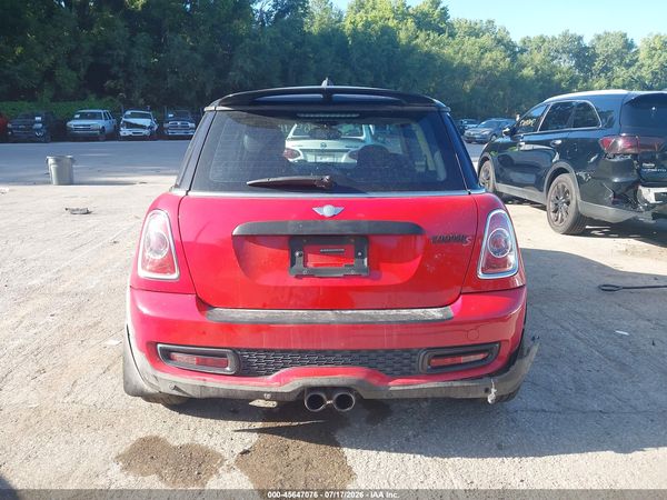 2012 MINI COOPER S