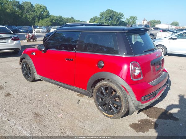 2012 MINI COOPER S