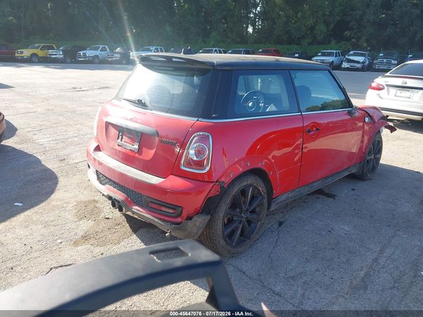 2012 MINI COOPER S