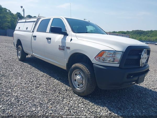 2018 RAM 2500 TRADESMAN  4X4 8' BOX