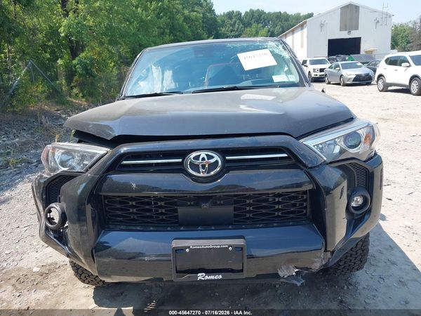 2023 TOYOTA 4RUNNER SR5 PREMIUM