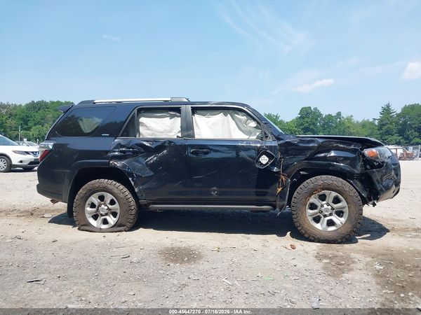 2023 TOYOTA 4RUNNER SR5 PREMIUM