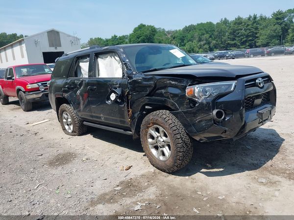 2023 TOYOTA 4RUNNER SR5 PREMIUM