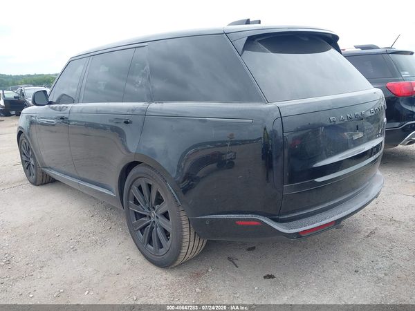 2023 LAND ROVER RANGE ROVER P400 SE
