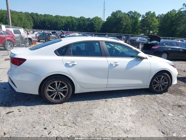 2024 KIA FORTE LXS