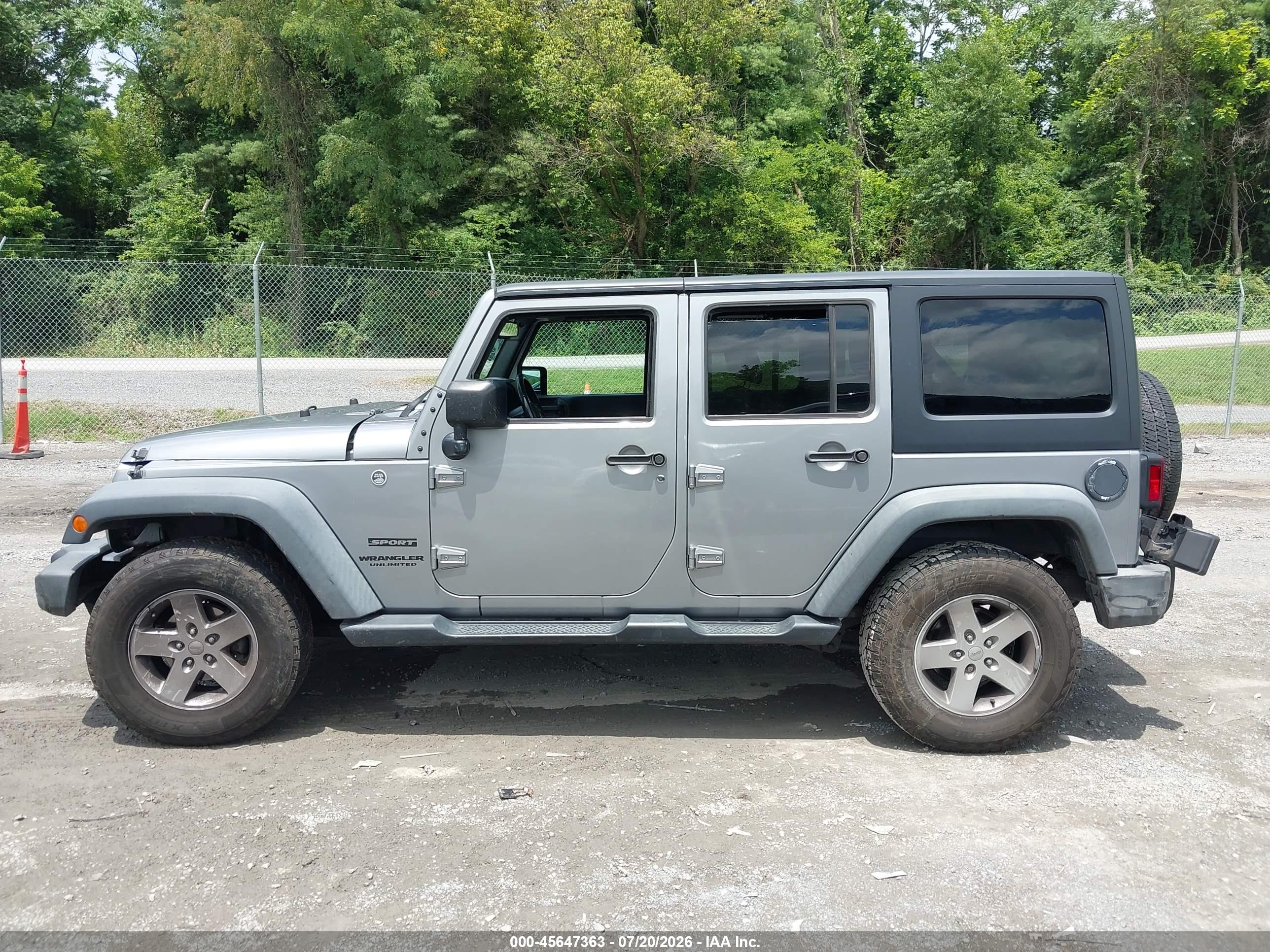 2017 JEEP WRANGLER UNLIMITED SPORT