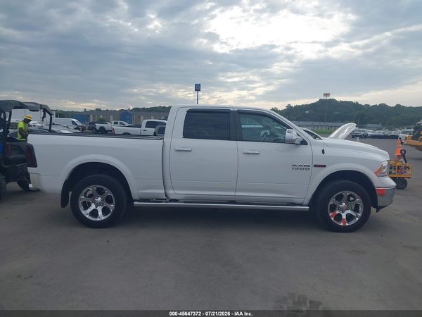 2016 RAM 1500 LARAMIE
