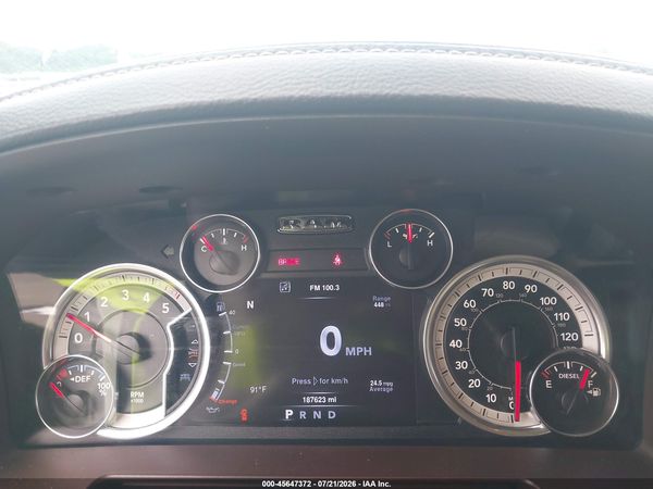 2016 RAM 1500 LARAMIE