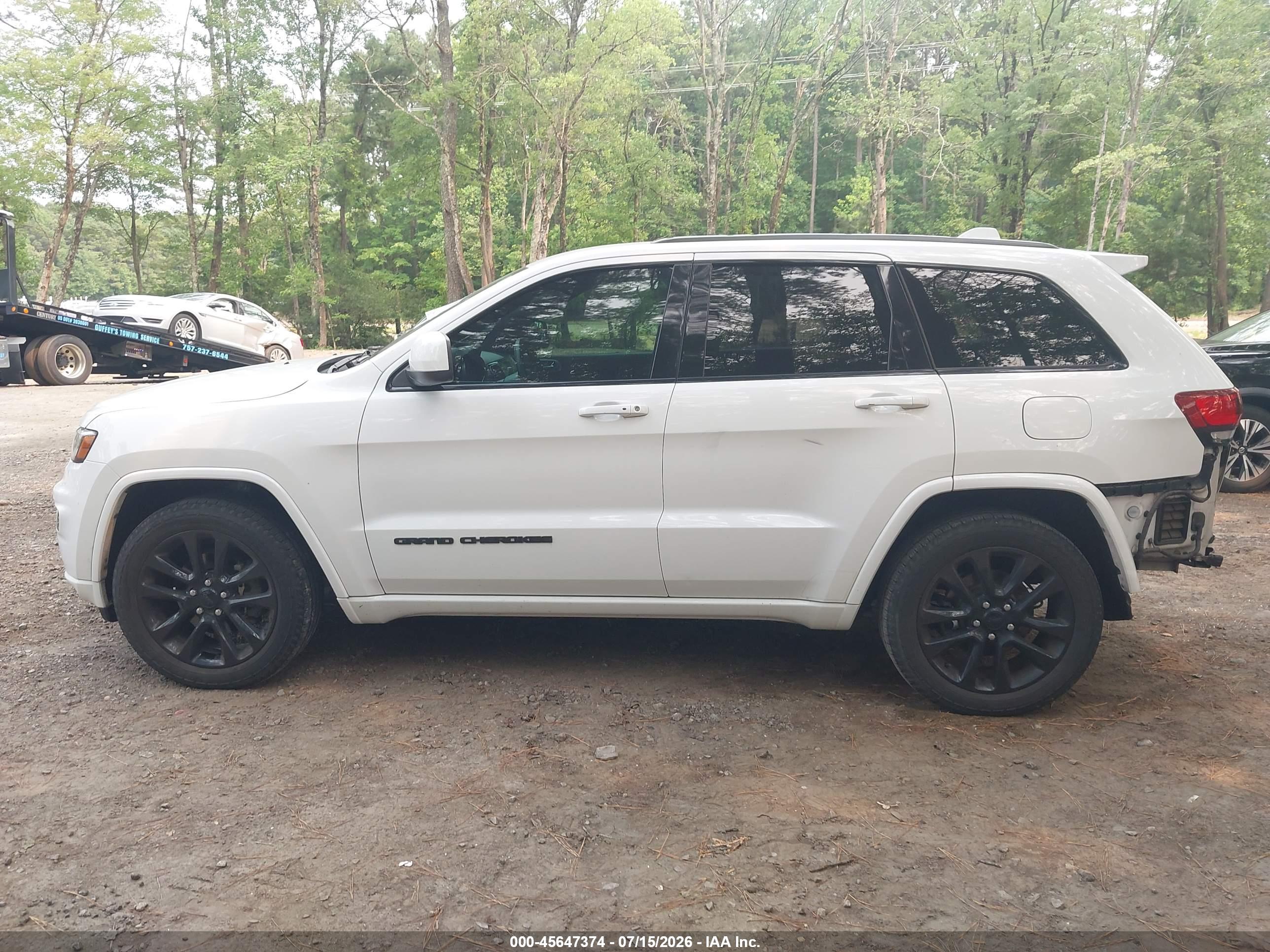 2019 JEEP GRAND CHEROKEE ALTITUDE 4X2