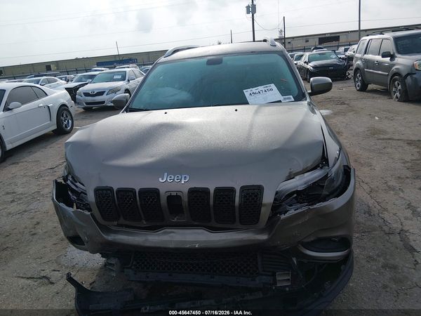 2019 JEEP CHEROKEE LATITUDE FWD
