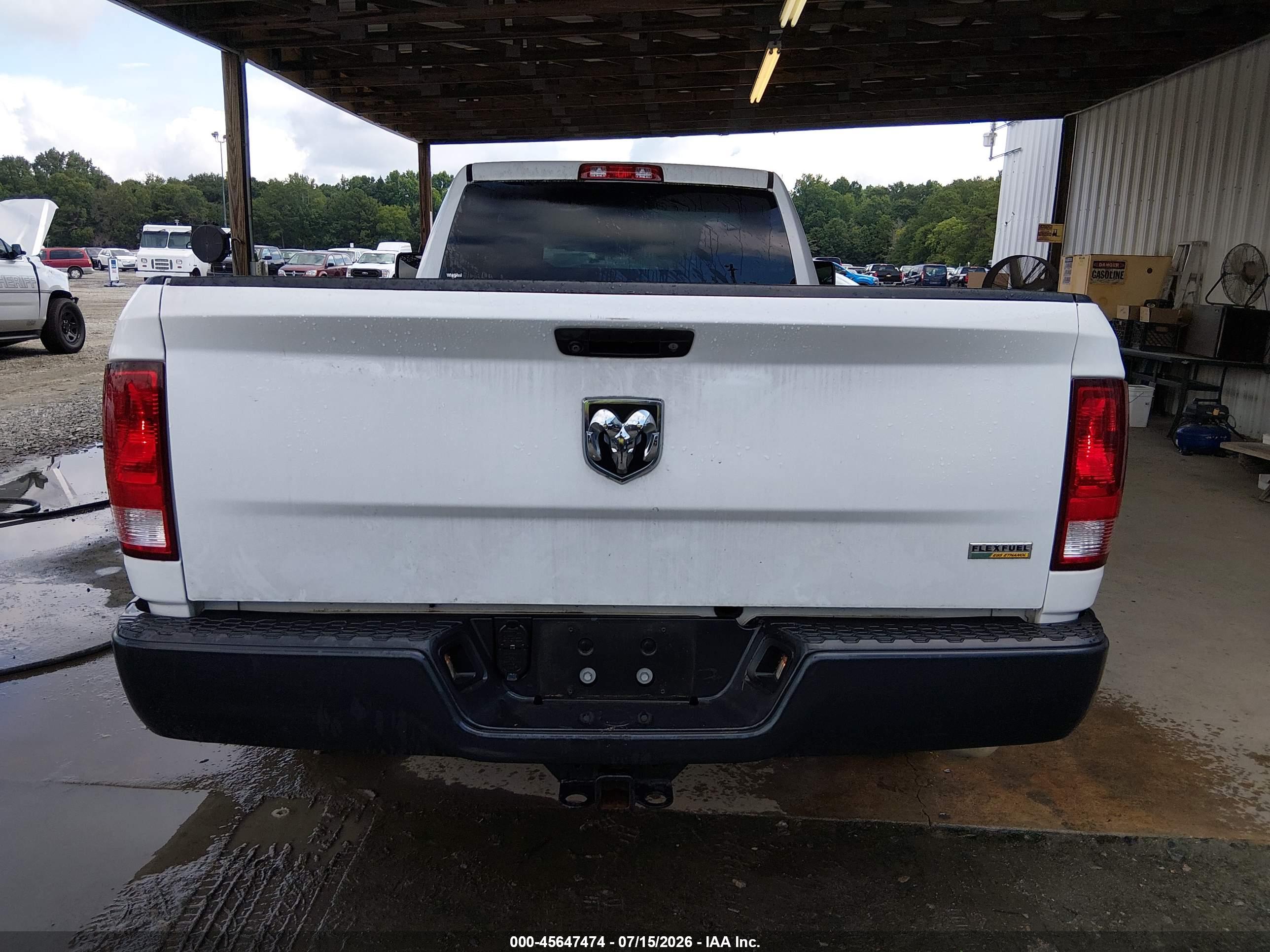 2018 RAM 1500 TRADESMAN  4X2 8' BOX