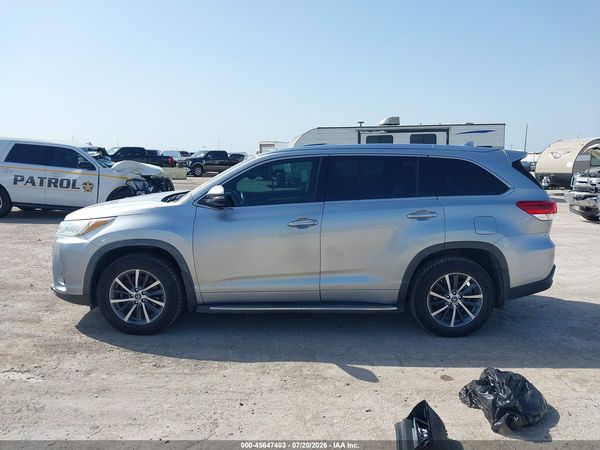 2018 TOYOTA HIGHLANDER XLE