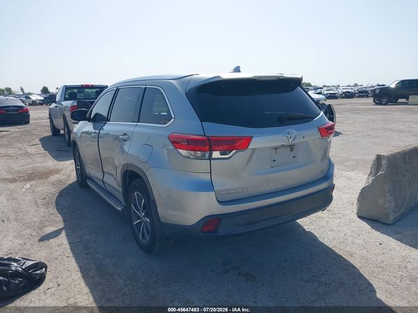 2018 TOYOTA HIGHLANDER XLE