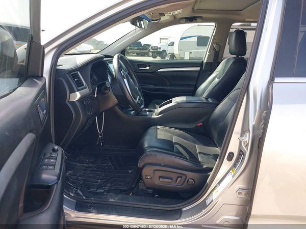 2018 TOYOTA HIGHLANDER XLE
