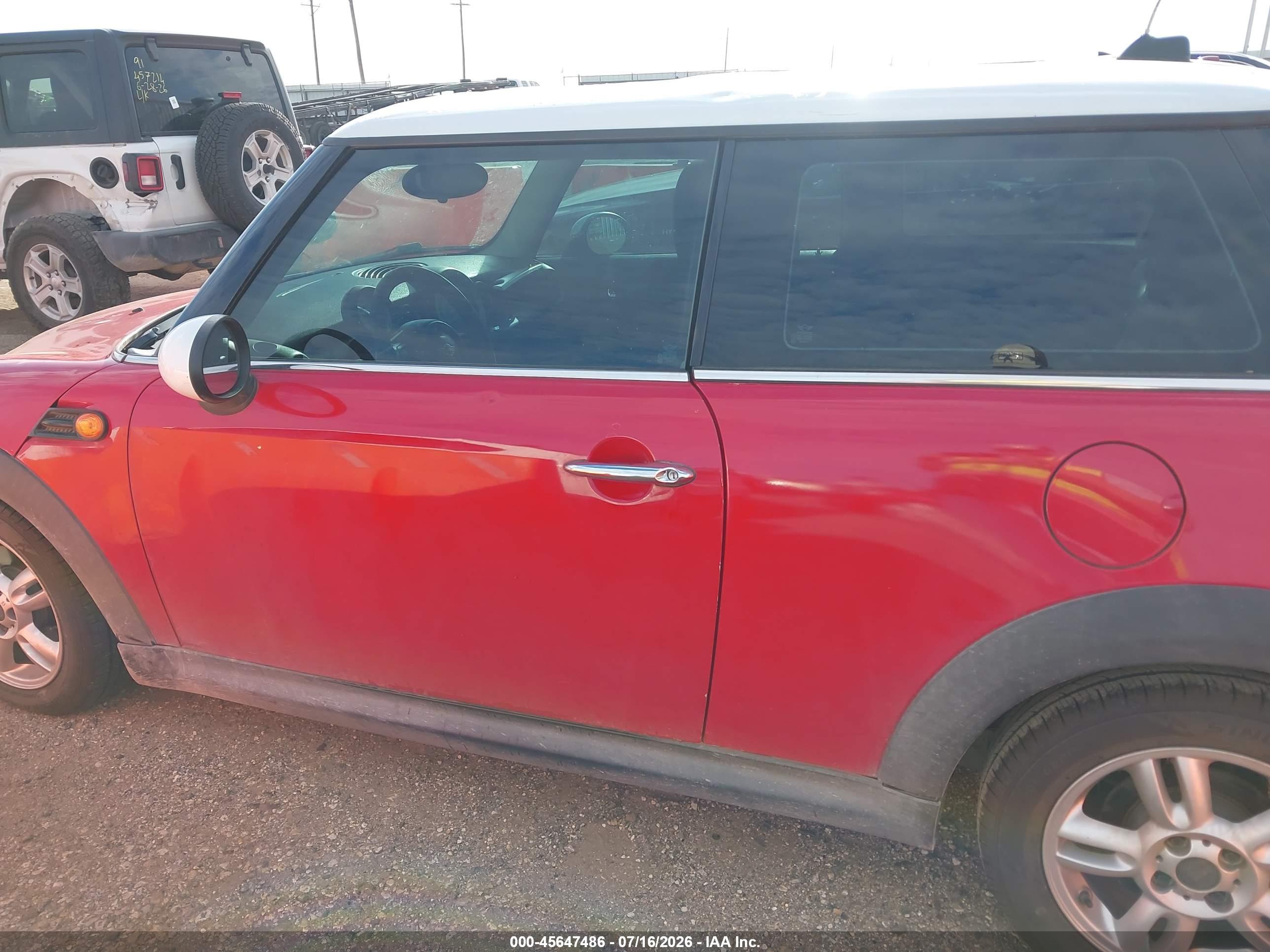 2012 MINI COOPER